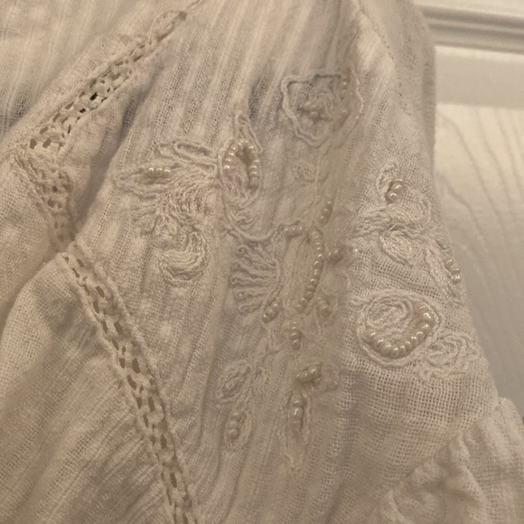 Cute Zara Wrap Shirt - Picture 2 of 3